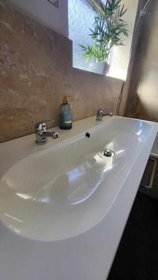 The Bolt Hotel Newhaven Eksteriør billede