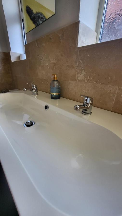 The Bolt Hotel Newhaven Eksteriør billede